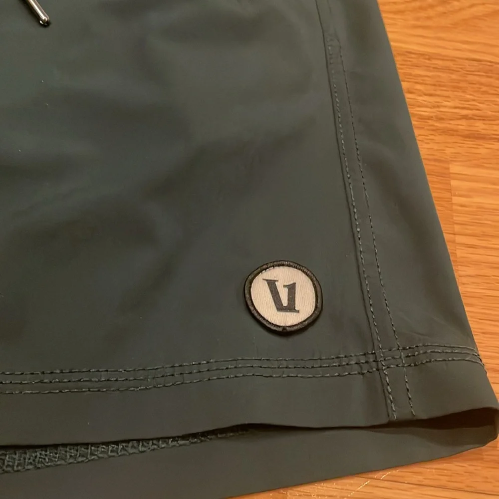 Vuori Shorts - Picture 2 of 9